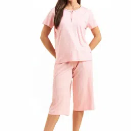 Sweet Dreams Baby Pink Regular Fit T-Shirt Capri Set-image-6