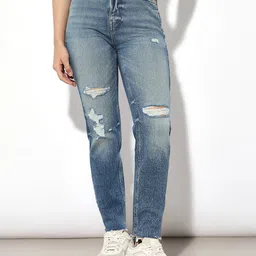 ONLY Women Straight Fit High-Rise Mildly Distressed Light Fade Jeans-picture-18