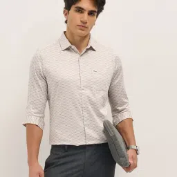 The Bear House Cream Cotton Tailored Fit Print Formal Shirt-picture-21