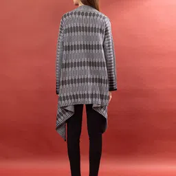 Anouk Women Printed Shrug image 5