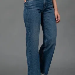 VBEAUTI Women Straight Fit Mid-Rise Light Fade Stretchable Whiskered Jeans image 3