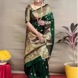 TheWonderWorld Ethnic Motifs Zari Silk Blend Handloom Saree-picture-28