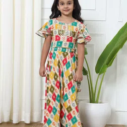 READIPRINT Half Sleeves Flower Block Printed & Gota Lace Embellished Choli With Coordinating Lehenga - Cream-picture-26