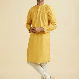 Manyavar Geometric Embroidered Mandarin Collar Thread Work Straight Kurta With Churidar image 4