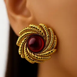 Nui Contemporary Studs Earrings image 3