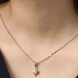 GARNISHA Gold-Plated Sharp Heart Pendant Chain-picture-38
