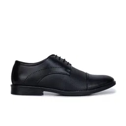 OCIO Men Textured Pointed-Toe Derbys image 4