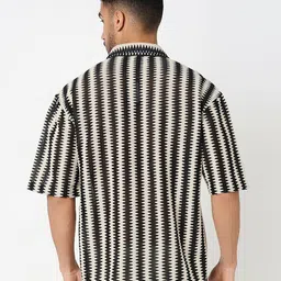 R&B Men Cuban Collar Chevron Striped Casual Shirt image 3