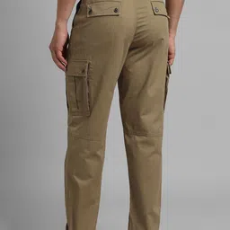 SIMON CARTER LONDON Men Regular Fit Mid-Rise Cargos image 5