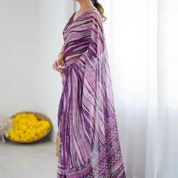 ROOP SUNDARI SAREES Striped Sequinned Pure Georgette Leheriya Saree With Blouse image 5
