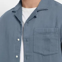 AMERICAN EAGLE OUTFITTERS Opaque Casual Button-Up Shirt image 4