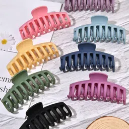 DOCTOR HEALTH SUPER SOFT Women Set of 2 Matt Finished Hair Claw Clip-picture-32