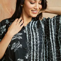 VASTRAMAY Printed Pure Cotton Top With Trousers Co-Ords Set image 5