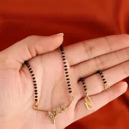 THE OSTRICH COLLECTION Gold-Plated Rose Gold Artificial Beads Mangalsutra-picture-38