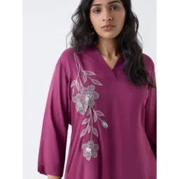 Diza by Westside Plum Floral Embroidered A-Line Kurta image 4