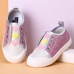 Cute Walk by Babyhug Casual Shoes Heart Applique - Pink-picture-20