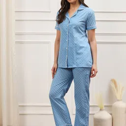 Meeranshi Women Printed Night suit image 4