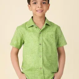 Fabindia Kids Green Cotton Printed Shirt-image-17