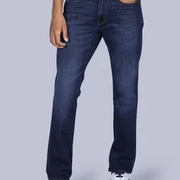 Wrangler Men Millard Relaxed Fit Light Fade Stretchable Jeans-image-21