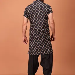SHIWAM ETHNIX Men Printed Kurta image 4