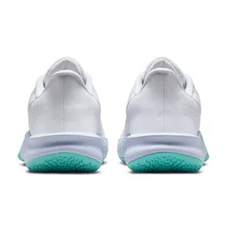 Nike Precision 7 Basketball Shoes image 3