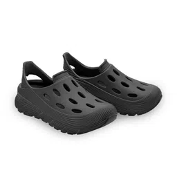 DEBONGO Men Solid Clogs-picture-14