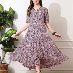 DECKEDUP Women Tie and Dye Dyed Maxi Dress-picture-4