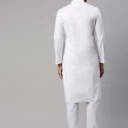Manyavar Men White Solid Kurta with Churidar image 5