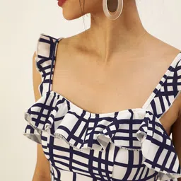 Veni Vidi Vici White & Navy Blue Checked Ruffles Styled Back Crop Top image 5