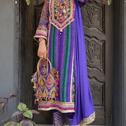 Sdc Collections Ethnic Motifs Printed Mirror Work Pure Crepe Mirror Work Kurti-image-3