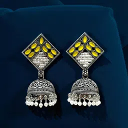 Anouk Geometric Jhumkas Earrings image 5