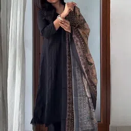 GoSriKi Women Ethnic Motifs Regular Kurta with Trousers & With Dupatta image 4