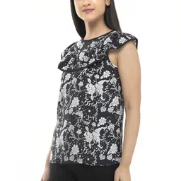 Absorbing Floral Print Flutter Sleeve Ruffles Crepe Top image 3