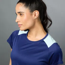 CULT Colourblocked Moisture Wicking Tshirt image 3