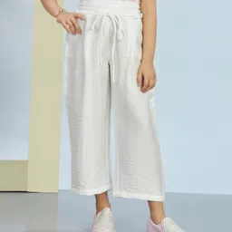 Peppermint Woven Solid Pant - White-picture-16