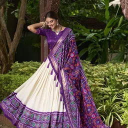 LOOKNBOOK ART Printed Tussar Silk Semi-Stitched Lehenga & Unstitched Blouse With Dupatta image 2