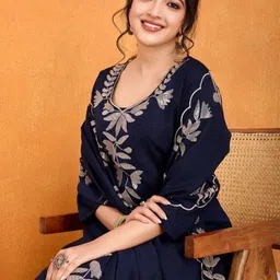 KAAYISHA FEB Women Embroidered Regular Thread Work Pure Silk Kurti with Trousers & Dupatta image 5