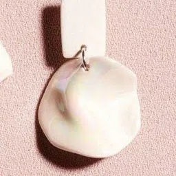 VMA PLAY FASHION Contemporary Drop Earrings image 3
