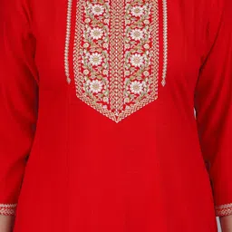 JAIPURI COLLECTION Floral Yoke Design Thread Work Kurta With Trousers image 4