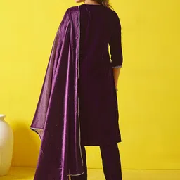Anouk Violet Floral Embroidered Velvet Straight Kurta With Trouser & Dupatta image 4