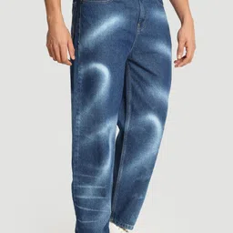 Bene Kleed Men Mid-Rise Light Fade Jeans image 2