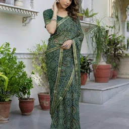 anmi Printed, Embellished Bandhani Chiffon, Georgette Saree image 5