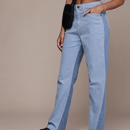 The Roadster Life Co. Women Straight Fit Light Fade Stretchable Jeans-image-67