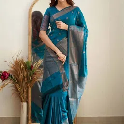 Aamish fashion Woven Design Zari Silk Blend Handloom Banarasi Saree image 3