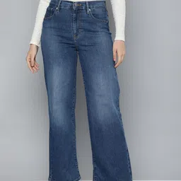 Levis Women Wide Leg High-Rise Light Fade Stretchable Jeans image 4