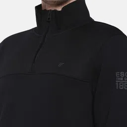 t-base Men Black Solid Sweatshirt image 3