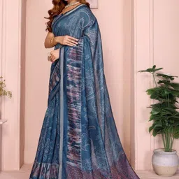 Suraj pari singh Paisley Printed Saree With Blouse image 2