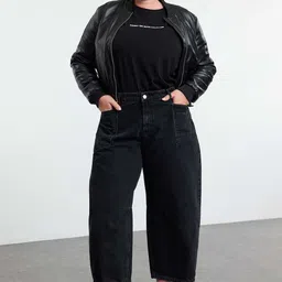 Trendyol Women Pure Cotton Mid-Rise Jeans-image-95