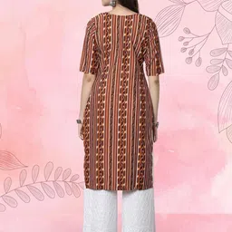 Ethnic basket Women Pack Of 2 Multicoloured Crepe Kurtas image 4