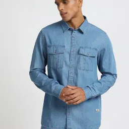 Lee Blue Cotton Regular Fit Denim Shirt-image-13